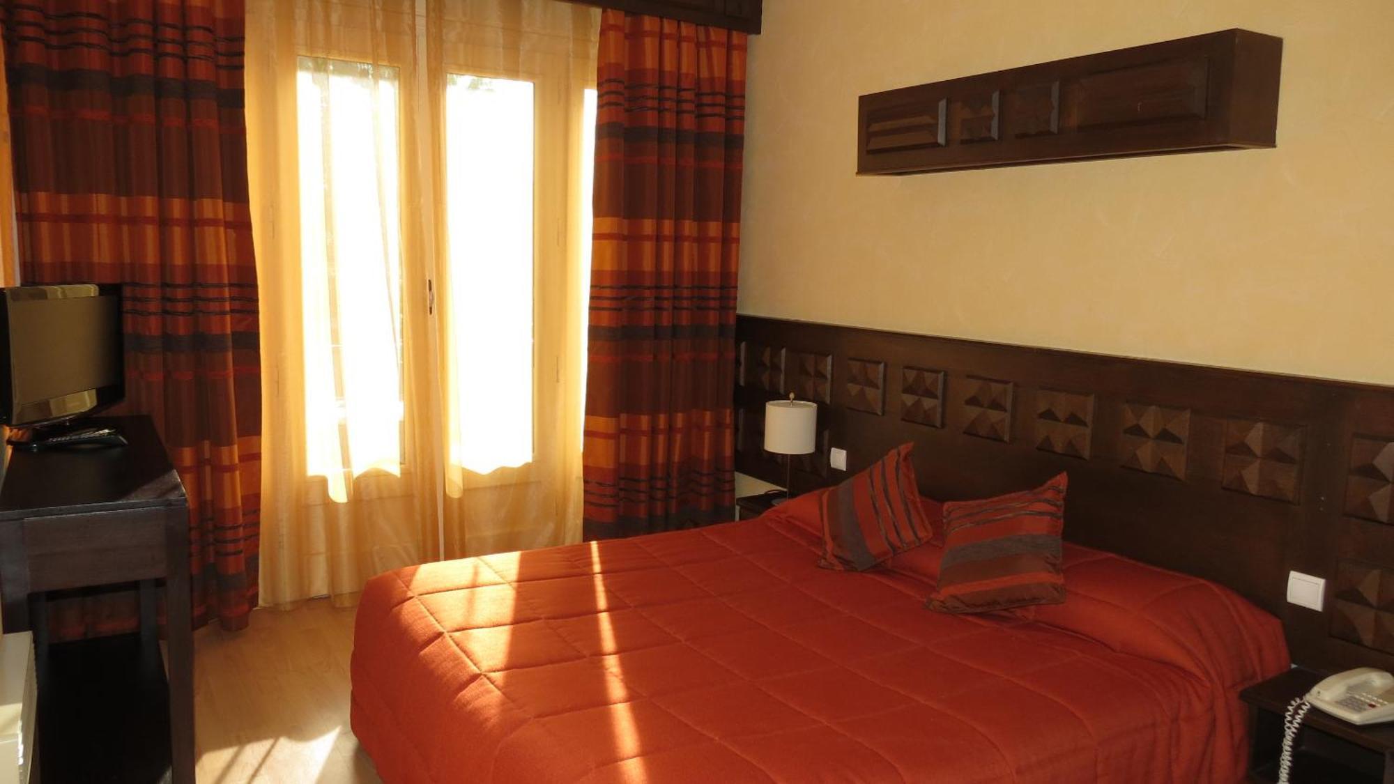 Logis Hotel Restaurant Chez Nous Sainte-Croix  Δωμάτιο φωτογραφία