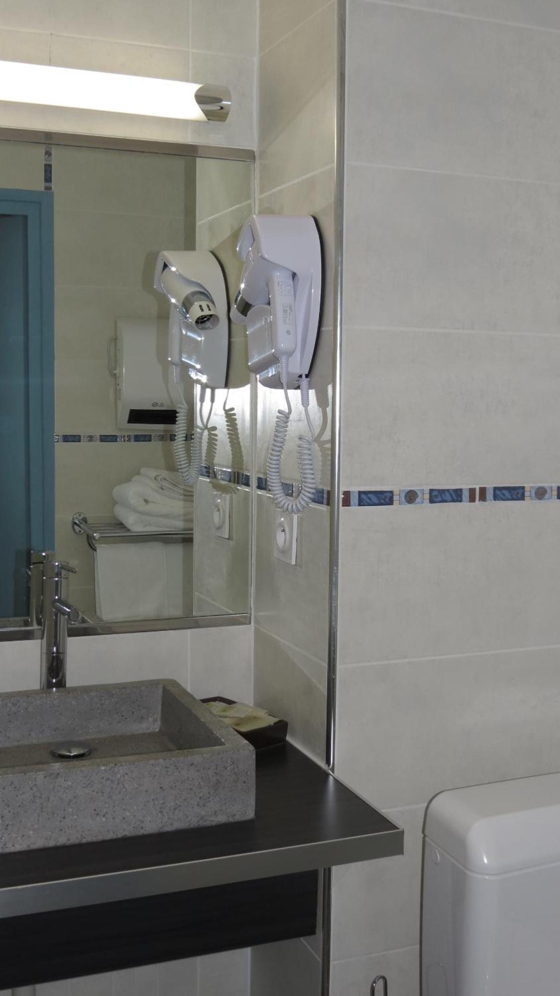 Logis Hotel Restaurant Chez Nous Sainte-Croix  Δωμάτιο φωτογραφία